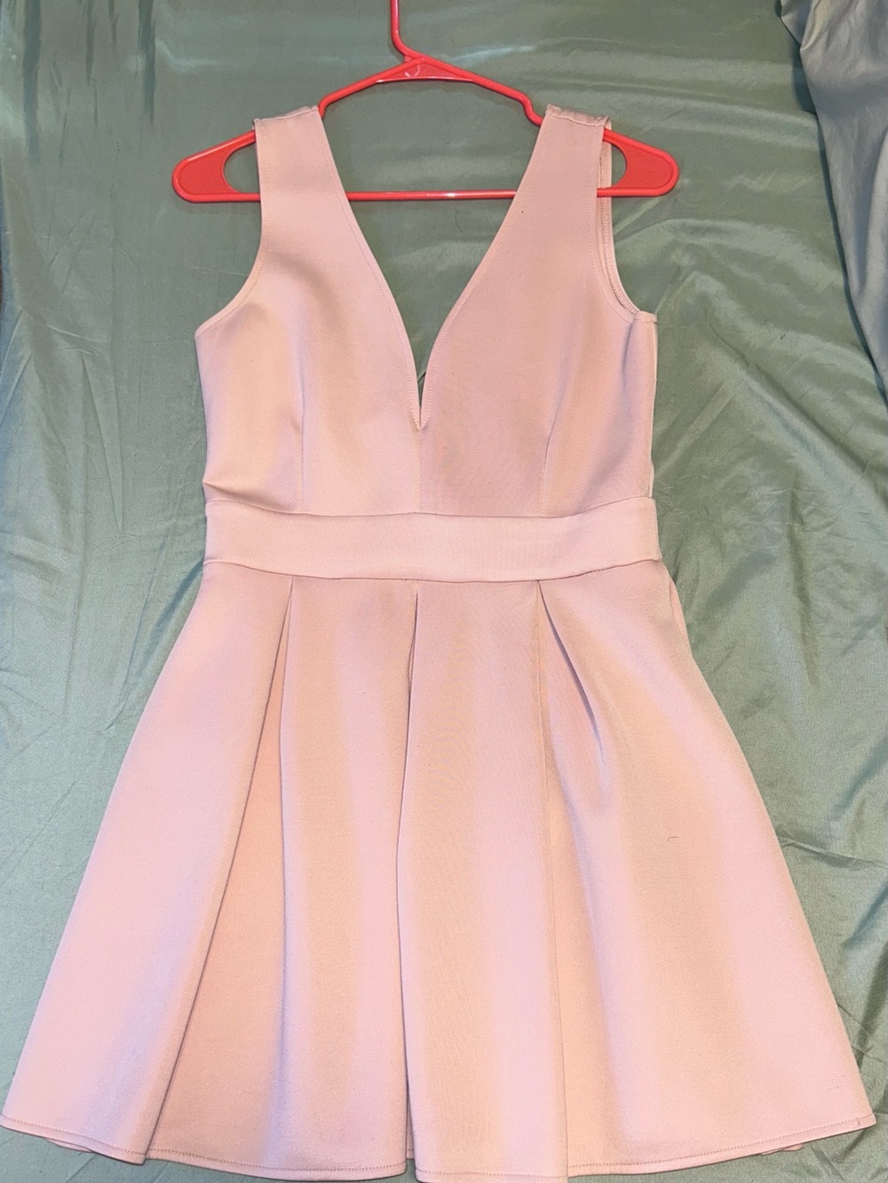 Sleeveless V-Neck Light Pink Fit & Flare Dress